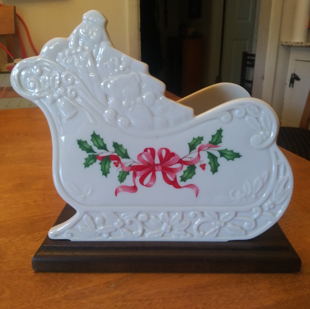 Lenox Christmas sleigh